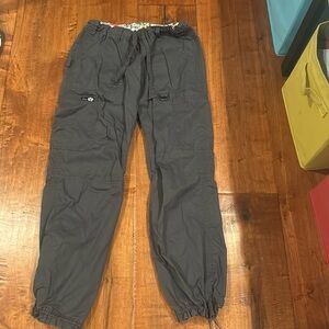 Women’s Petite scrub bottoms XS